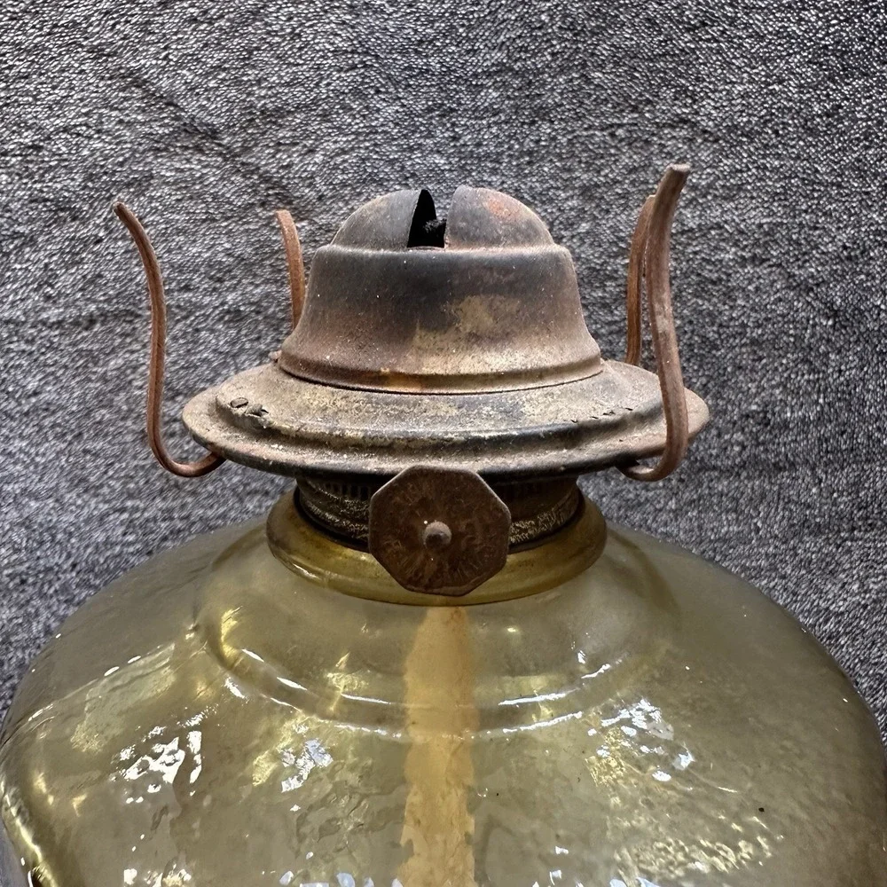 VTG Bartlett Collins Amber Glass Kerosene Oil Lamp Hurricane Chimney 18
